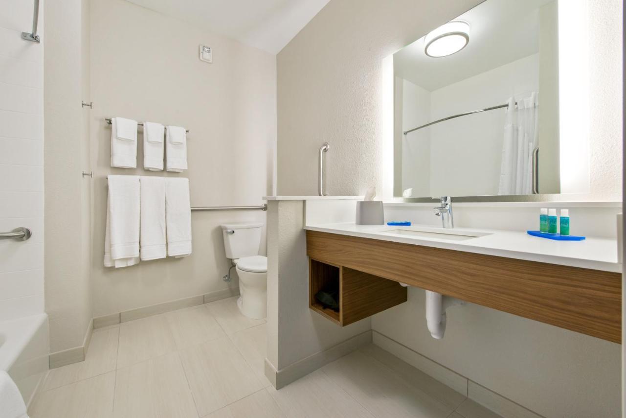Express & - West By Ihg 2* Carrollton