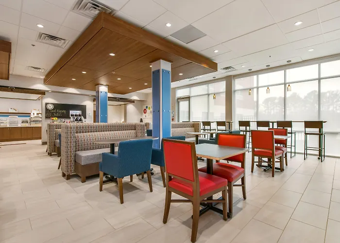 Holiday Inn Express & Suites - Carrollton West By Ihg