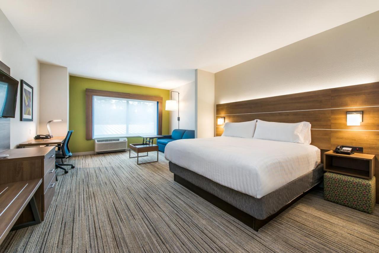 Express & - West By Ihg Hotel Carrollton