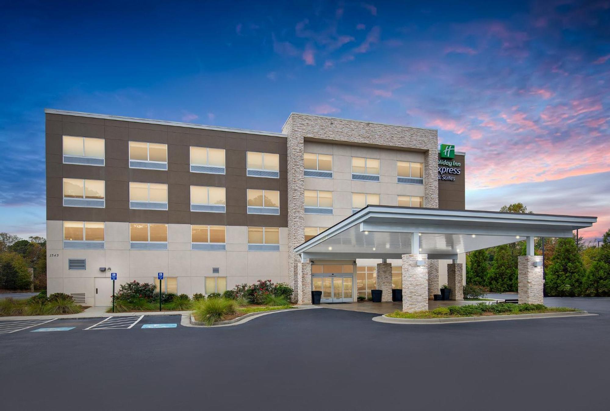 Hotel Holiday Express & - West By Ihg